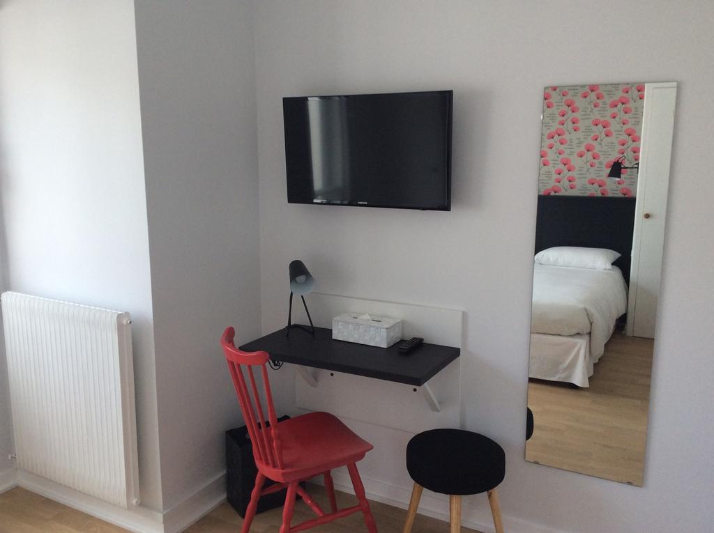 Logis Hotel Du Port Plobannalec-Lesconil ห้อง รูปภาพ