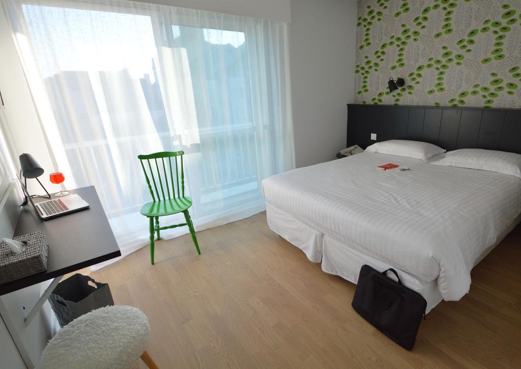 Logis Hotel Du Port Plobannalec-Lesconil ภายนอก รูปภาพ
