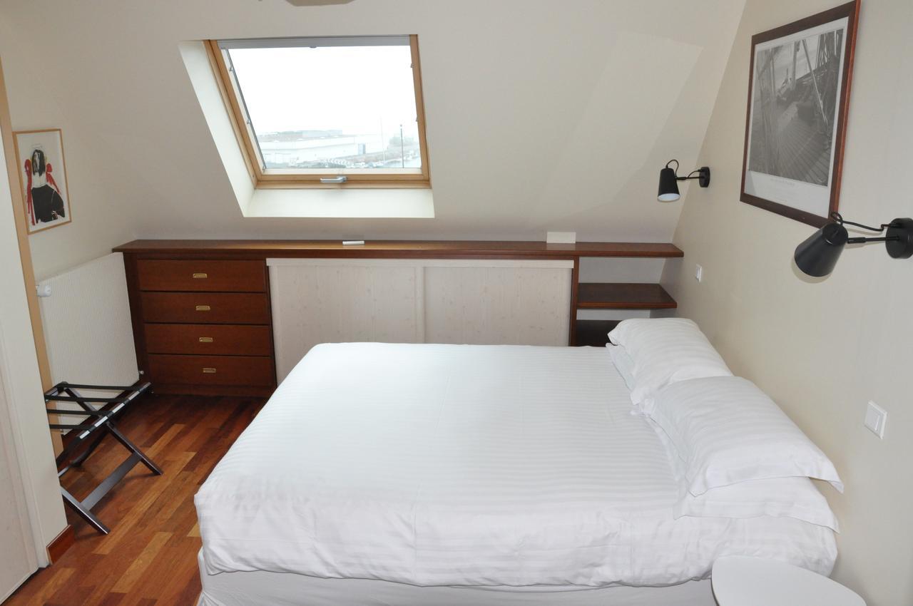Logis Hotel Du Port Plobannalec-Lesconil ภายนอก รูปภาพ